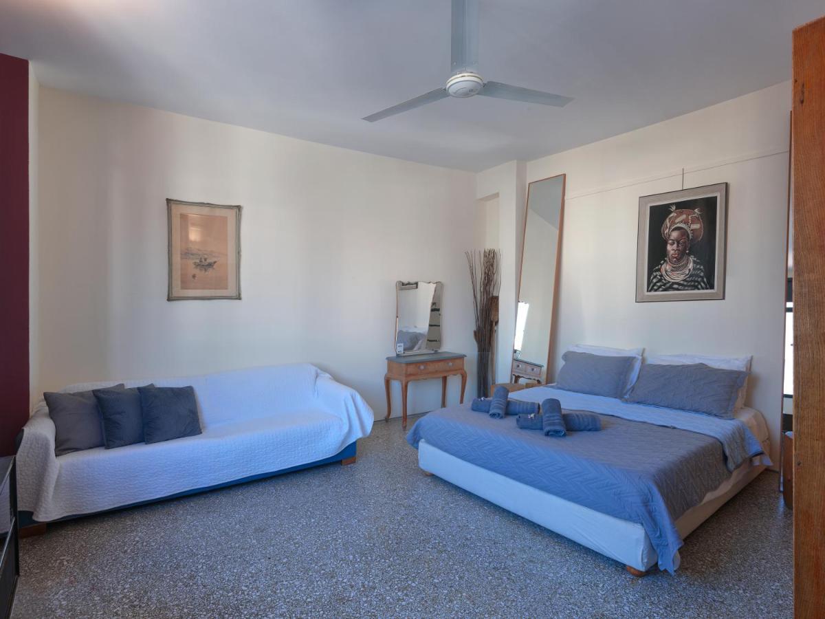 Ferienwohnung Eastern Aromas Loft In Psyri, Athen Exterior foto